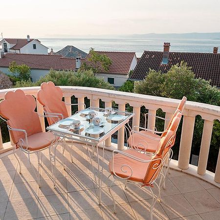 House Koloc Apartman Bol Kültér fotó