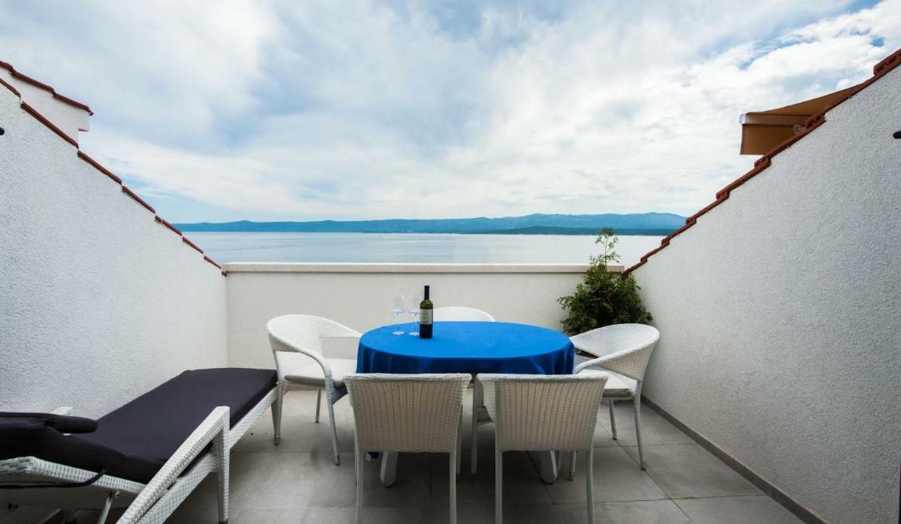 House Koloc Apartman Bol Kültér fotó