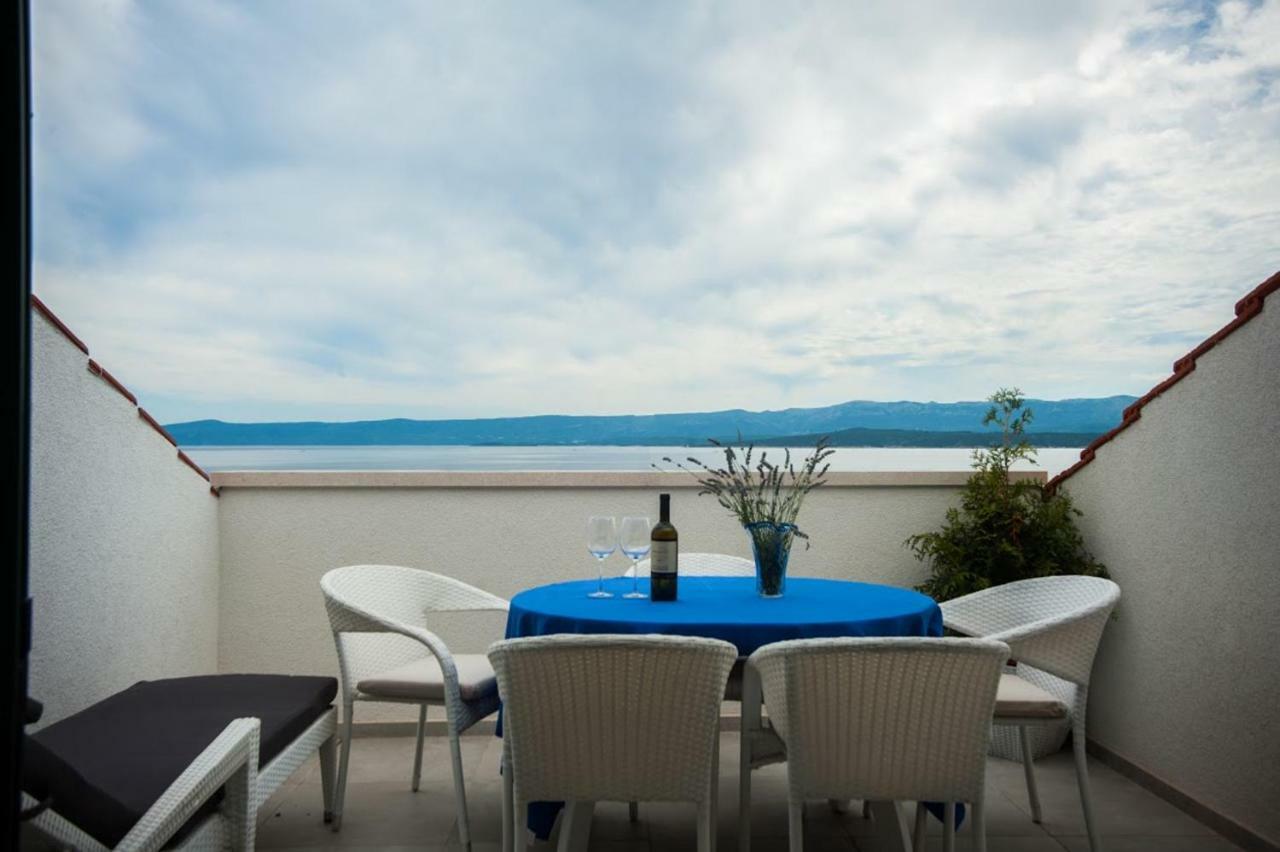 House Koloc Apartman Bol Kültér fotó