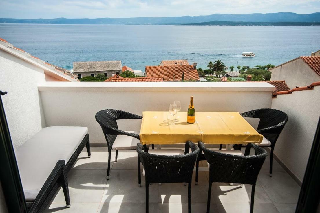 House Koloc Apartman Bol Kültér fotó